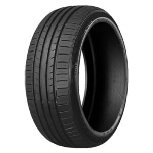 Tracmax X Privilo TX3 215/45R20